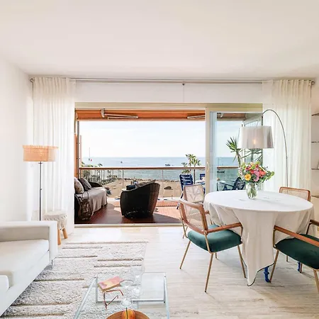 Emilie - Panoramic Sea Views Facing Paradise 아파트