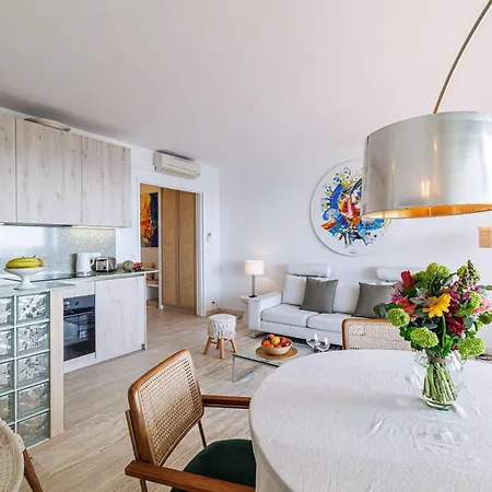 Emilie - Panoramic Sea Views Facing Paradise Apartman