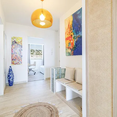 Apartment Emilie - Panoramic Sea Views Facing Paradise